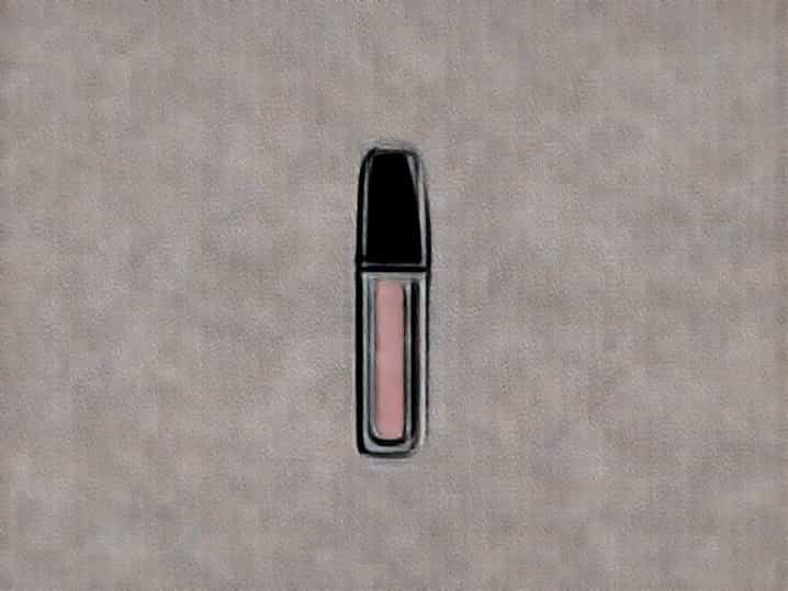 A Clear Lip Gloss