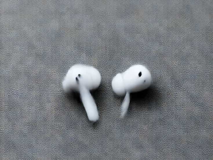 Flossy Carter Best Earbuds