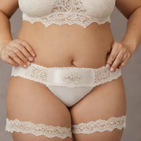 Plus Size Garter Wedding