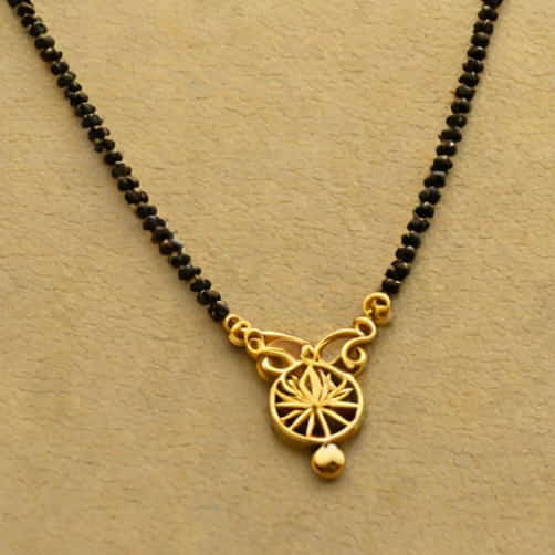 Yellow Gold Mangalsutra Design
